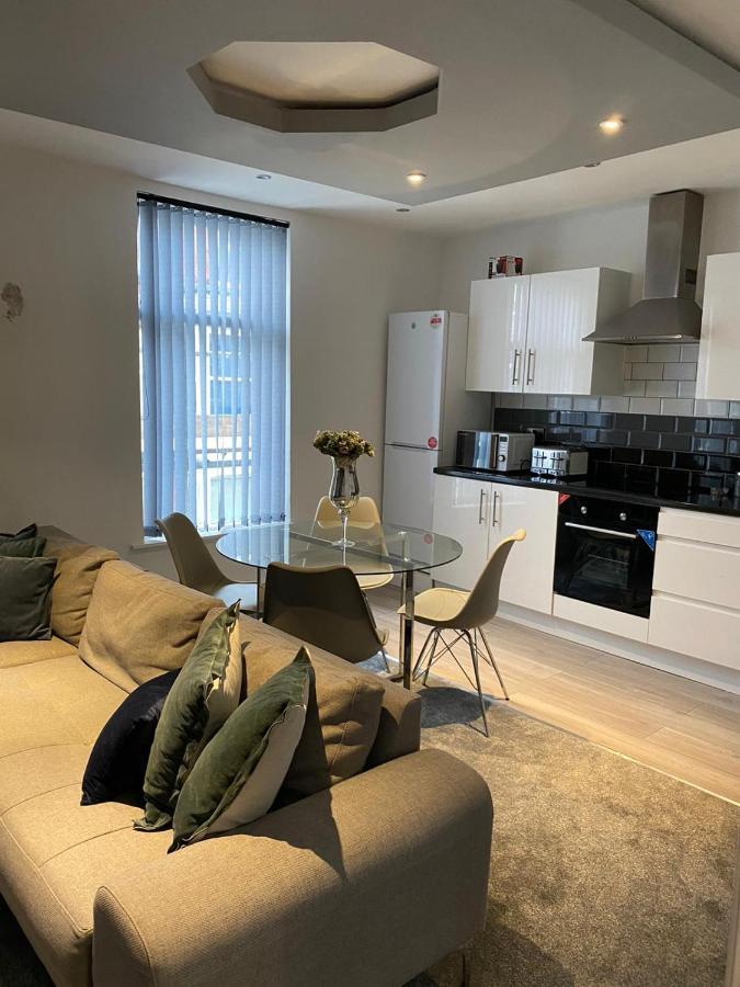 Ali'S Holiday Apartments F3 Блекпул Екстериор снимка